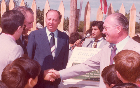 1977